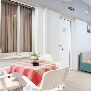 Aparthotel Blevista, Polychrono